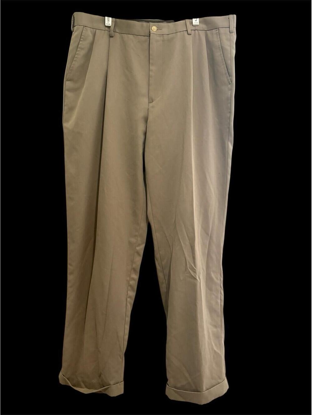 Van Heusen Dress Pants Men’s 38x34 Khaki Pleated Front Cuffed